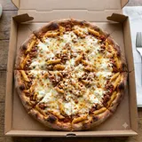 Baked Ziti Pizza